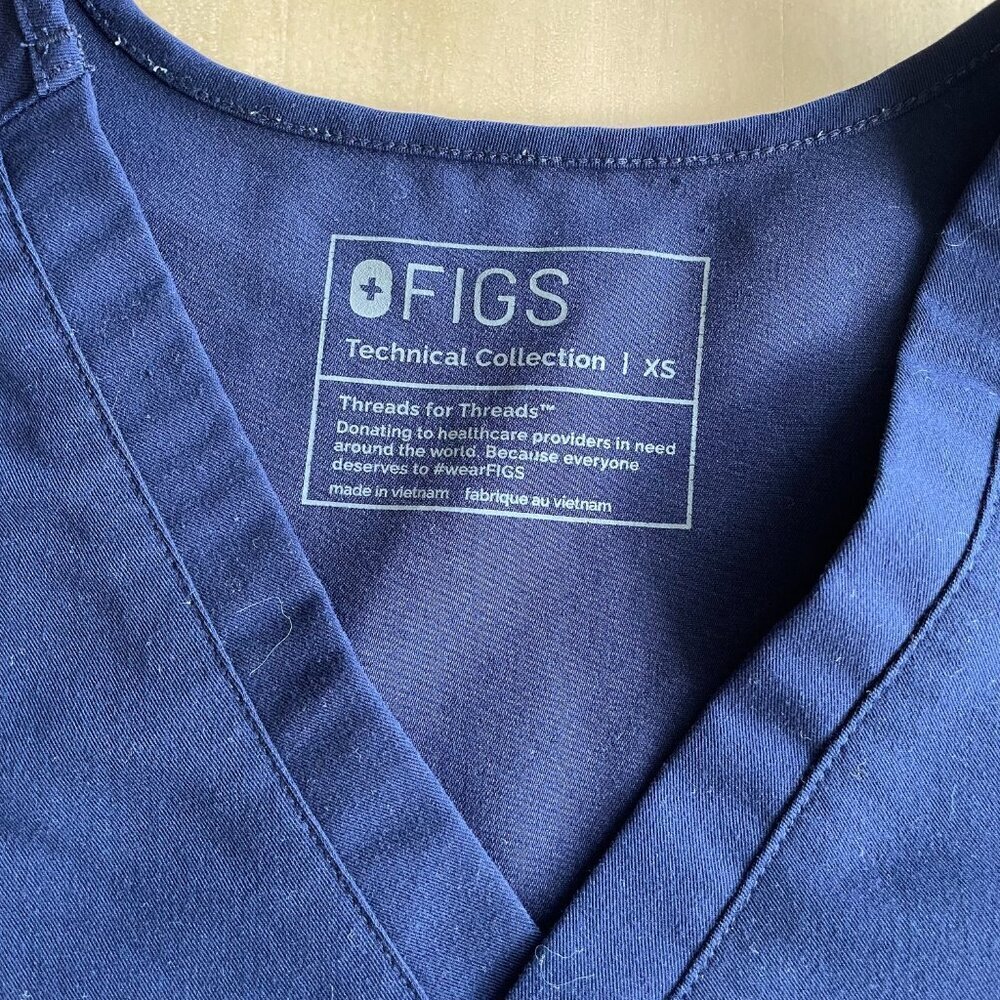 Figs Catarina One-Pocket Scrub Top, Blue - Size XS - Picture 4 of 7